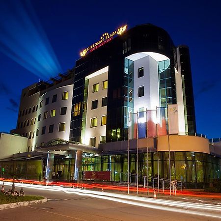 Diplomat Plaza Hotel & Resort Lukovit Dış mekan fotoğraf