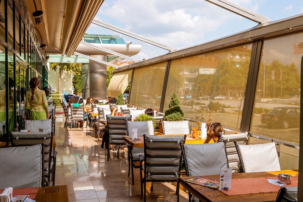 Diplomat Plaza Hotel & Resort Lukovit Dış mekan fotoğraf