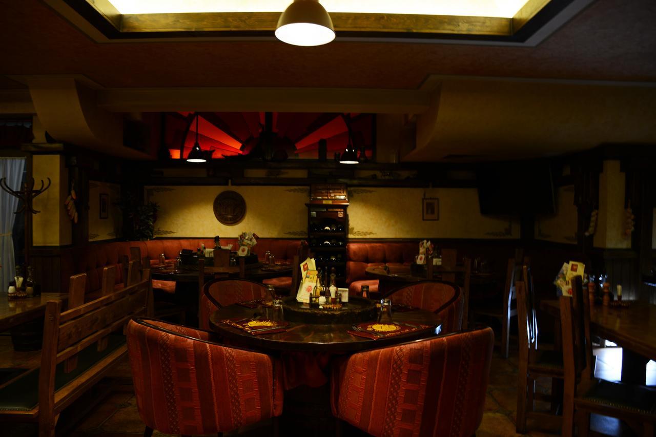 Diplomat Plaza Hotel & Resort Lukovit Dış mekan fotoğraf