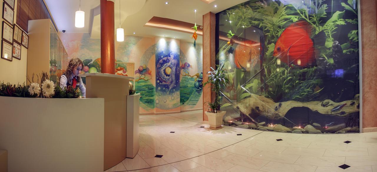 Diplomat Plaza Hotel & Resort Lukovit Dış mekan fotoğraf