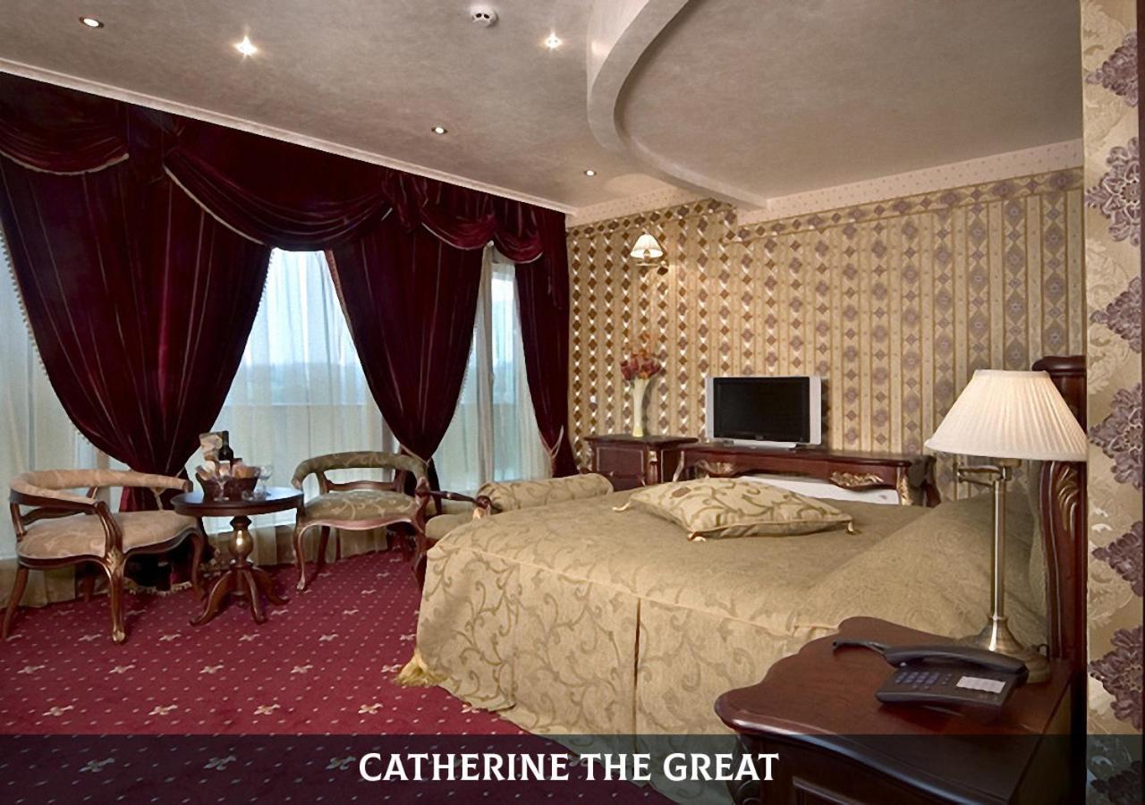 Diplomat Plaza Hotel & Resort Lukovit Dış mekan fotoğraf